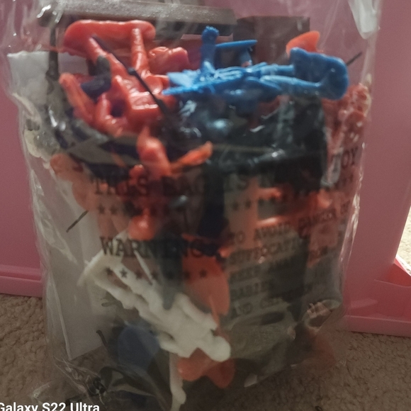 The American Revolution's Souvenir Playset 36 Figs Cannon, Mortar, Horse & Scene - Picture 5 of 5